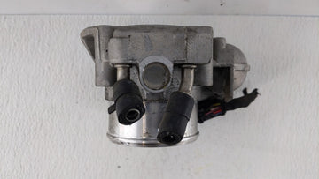 2011-2014 Hyundai Sonata Throttle Body P/N:35100-2G710 Fits Fits 2011 2012 2013 2014 2015 2016 OEM Used Auto Parts