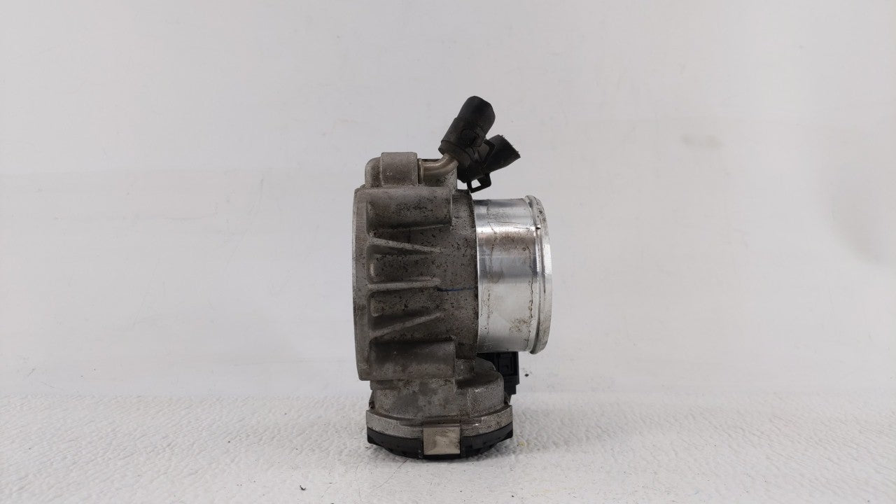 2011-2014 Hyundai Sonata Throttle Body P/N:35100-2G710 Fits Fits 2011 2012 2013 2014 2015 2016 OEM Used Auto Parts - Oemused
