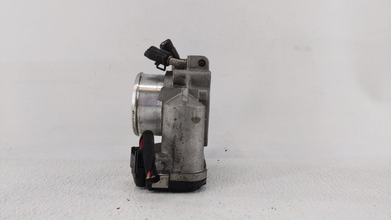 2011-2014 Hyundai Sonata Throttle Body P/N:35100-2G710 Fits Fits 2011 2012 2013 2014 2015 2016 OEM Used Auto Parts - Oemused