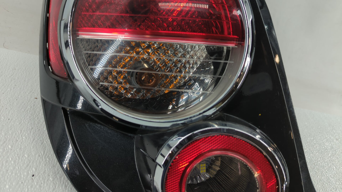 2013 Hyundai Sonata Tail Light Assembly Driver Left OEM P/N:94534065 95470356 Fits Fits 2012 2014 2015 2016 OEM Used Auto Pa