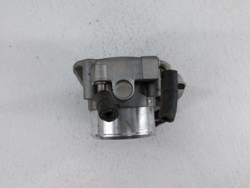2011-2014 Hyundai Sonata Throttle Body P/N:35100-2G700 Fits Fits 2011 2012 2013 2014 2015 2016 OEM Used Auto Parts