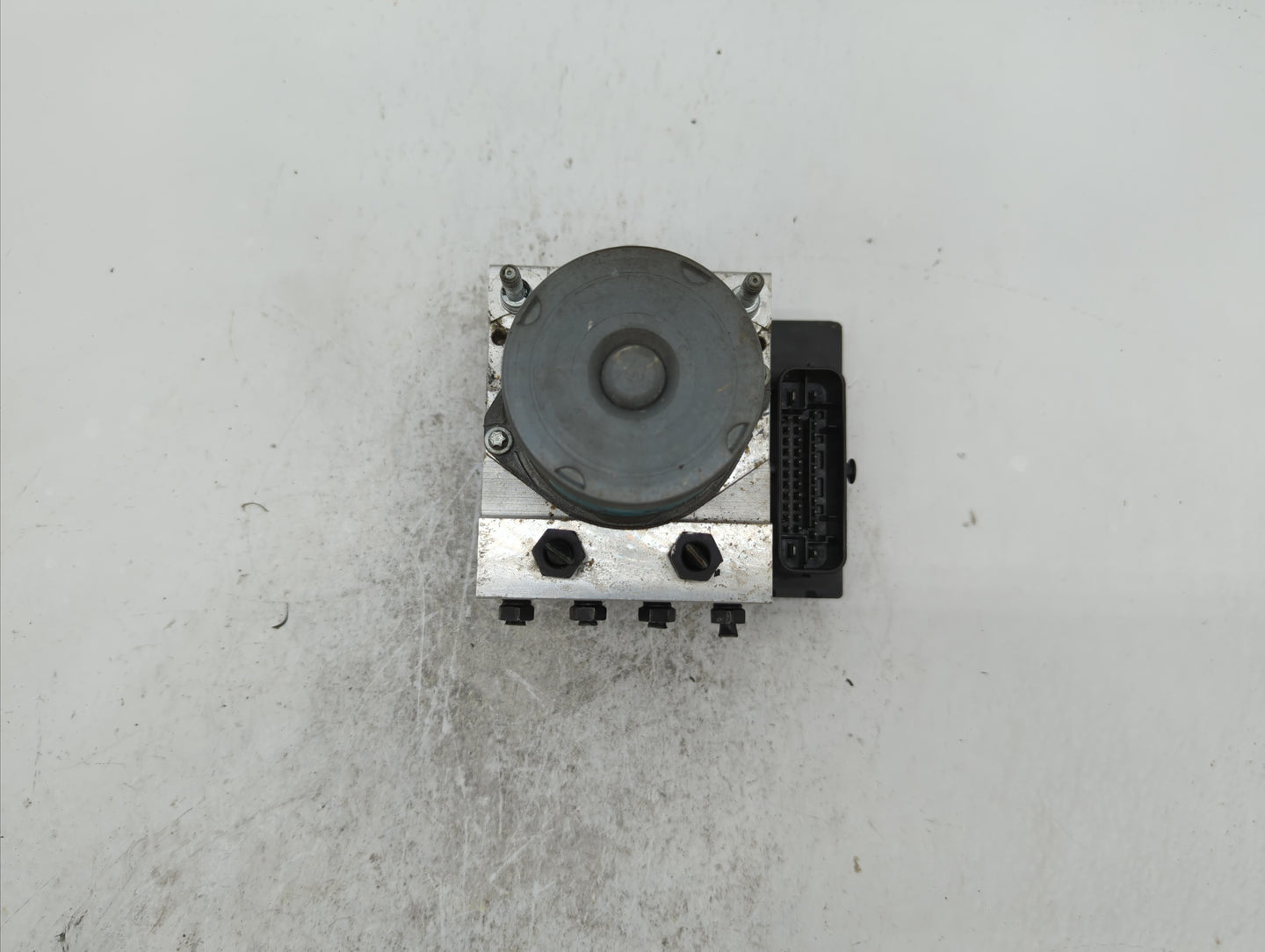 2011-2013 Hyundai Sonata ABS Pump Control Module Replacement P/N:58920-3Q500 Fits Fits 2011 2012 2013 OEM Used Auto Parts - 