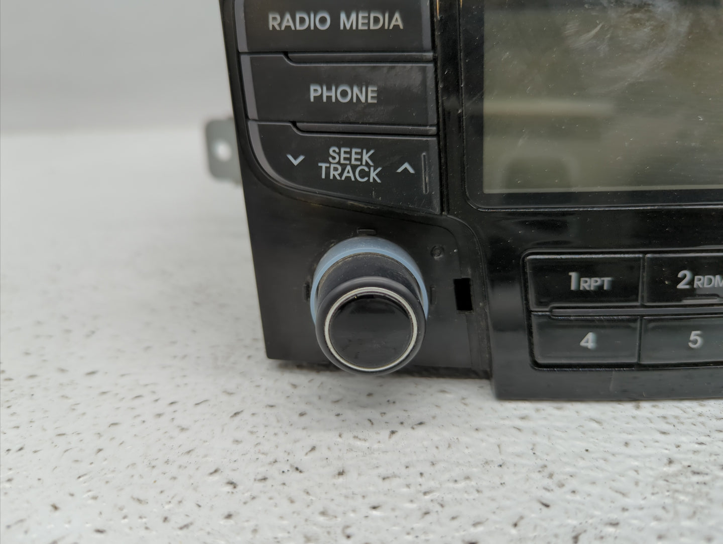 2012-2015 Hyundai Sonata Radio AM FM Cd Player Receiver Replacement P/N:96180-3Q600 96180-3Q700 Fits Fits 2012 2013 2014 201
