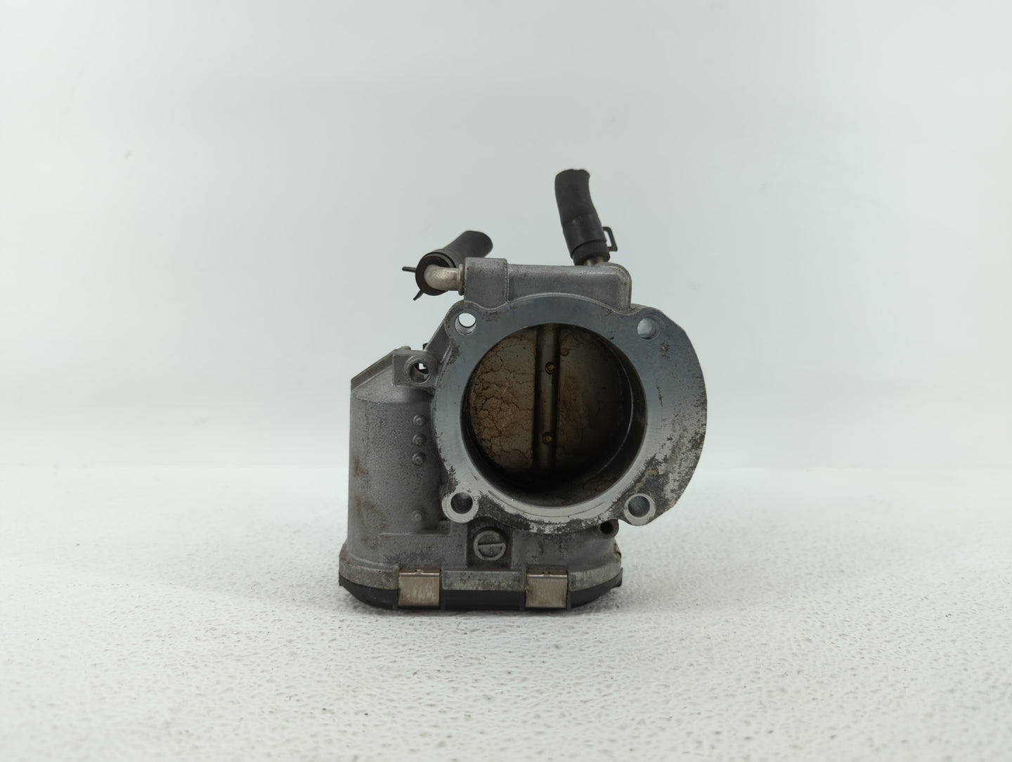 2011-2014 Hyundai Sonata Throttle Body P/N:904501 0001 35100-2G700 Fits Fits 2011 2012 2013 2014 2015 2016 OEM Used Auto Par