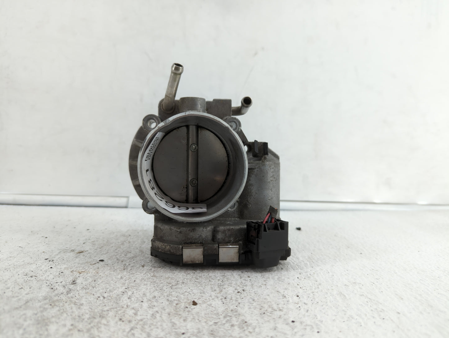 2013 Hyundai Sonata Throttle Body P/N:35100-2G700 EA-A60-01 C Fits Fits 2009 2010 2011 2012 OEM Used Auto Parts - Oemusedaut