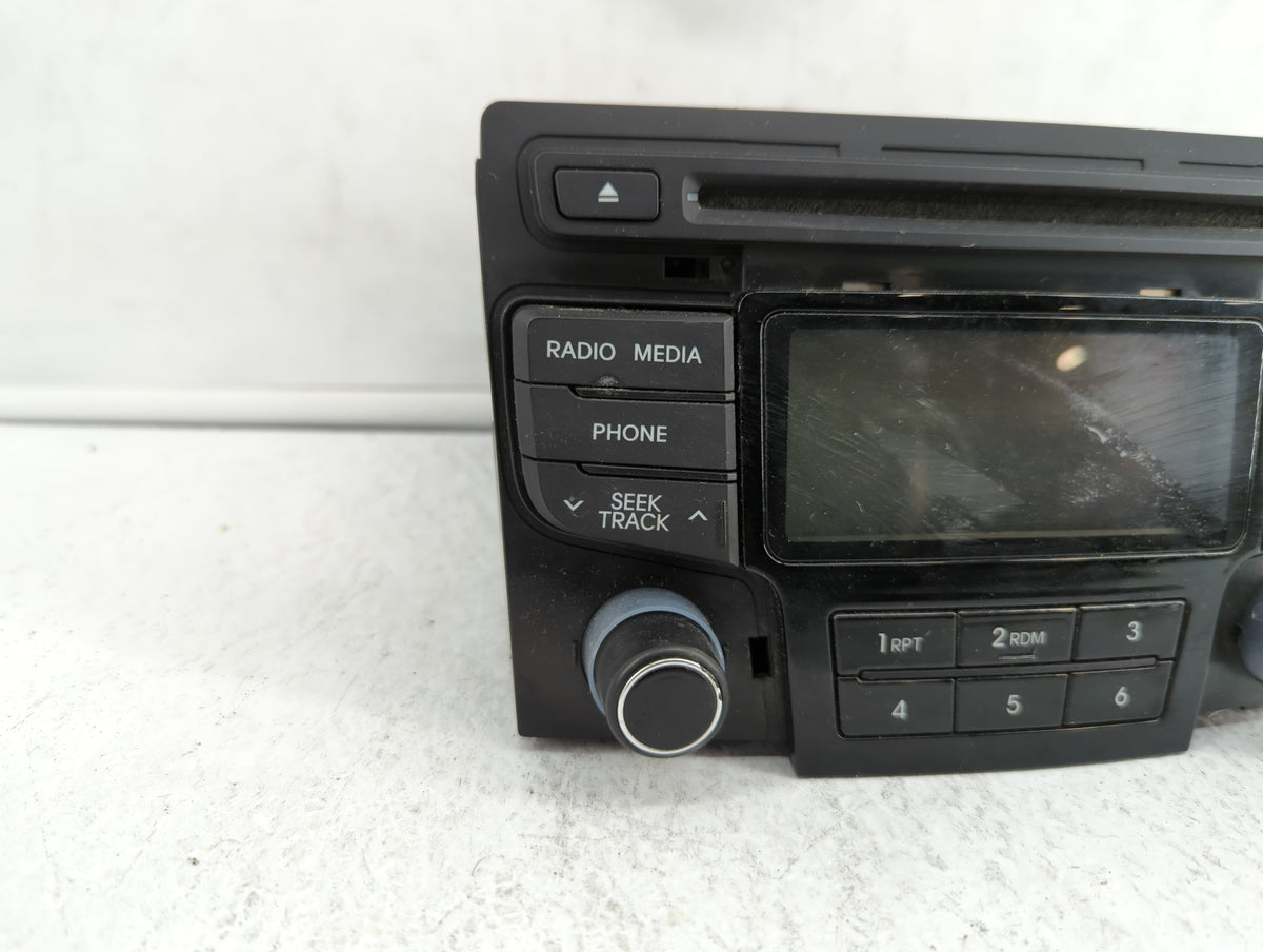 2013-2014 Hyundai Sonata Am Fm Cd Player Radio Receiver 372516 - Oemusedautoparts1.com