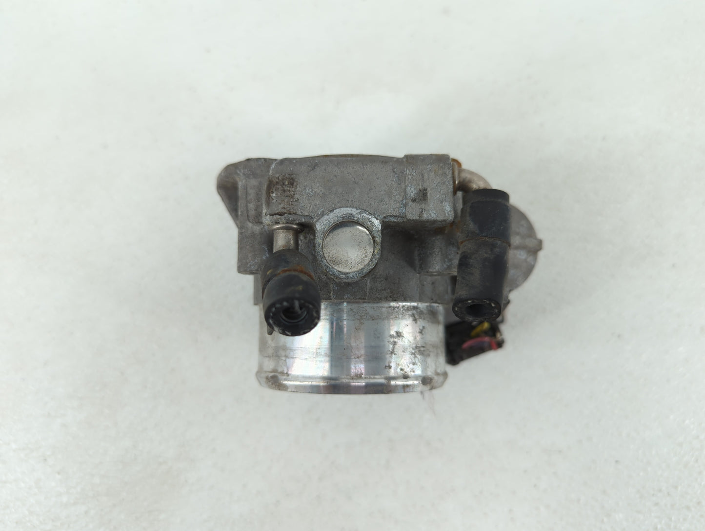 2011-2014 Hyundai Sonata Throttle Body P/N:904501 0001 35100-2G700 Fits Fits 2011 2012 2013 2014 2015 2016 OEM Used Auto Par