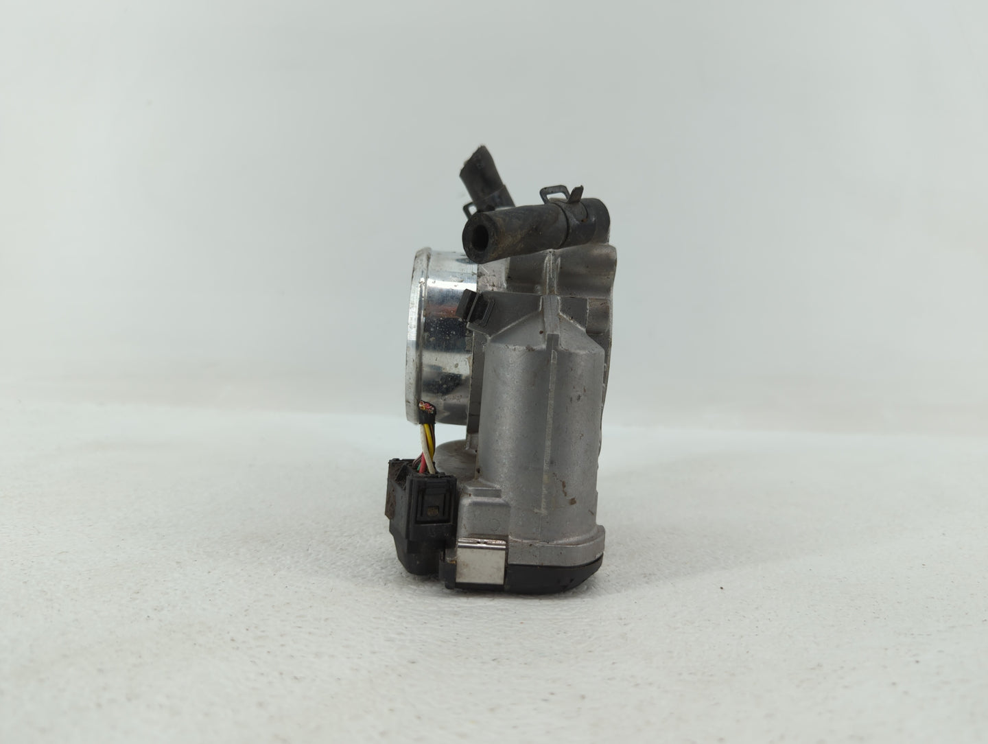 2011-2015 Hyundai Sonata Throttle Body P/N:35100-2G800 9045010020, 0459 1847 AC Fits Fits 2011 2012 2013 2014 2015 2016 OEM 