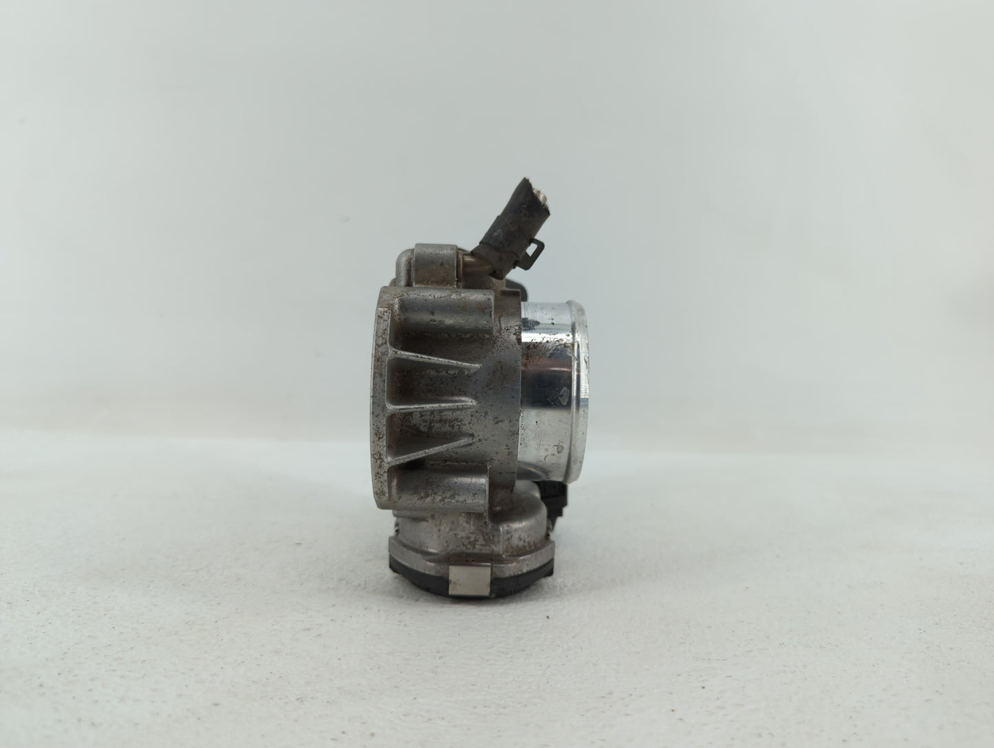 2011-2015 Hyundai Sonata Throttle Body P/N:35100-2G800 9045010020, 0459 1847 AC Fits Fits 2011 2012 2013 2014 2015 2016 OEM 