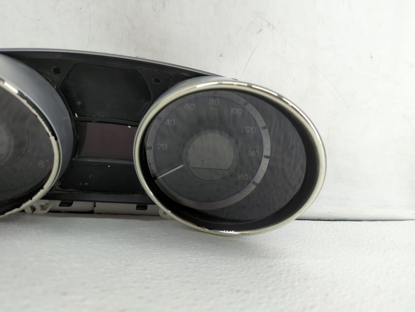2011-2014 Hyundai Sonata Instrument Cluster Speedometer Gauges P/N:94001-3Q014 94001-3Q010 Fits Fits 2011 2012 2013 2014 OEM