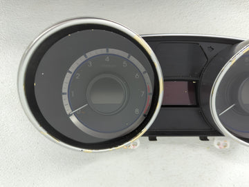 2011-2014 Hyundai Sonata Instrument Cluster Speedometer Gauges P/N:94001-3Q014 94001-3Q010 Fits Fits 2011 2012 2013 2014 OEM Used Auto Parts