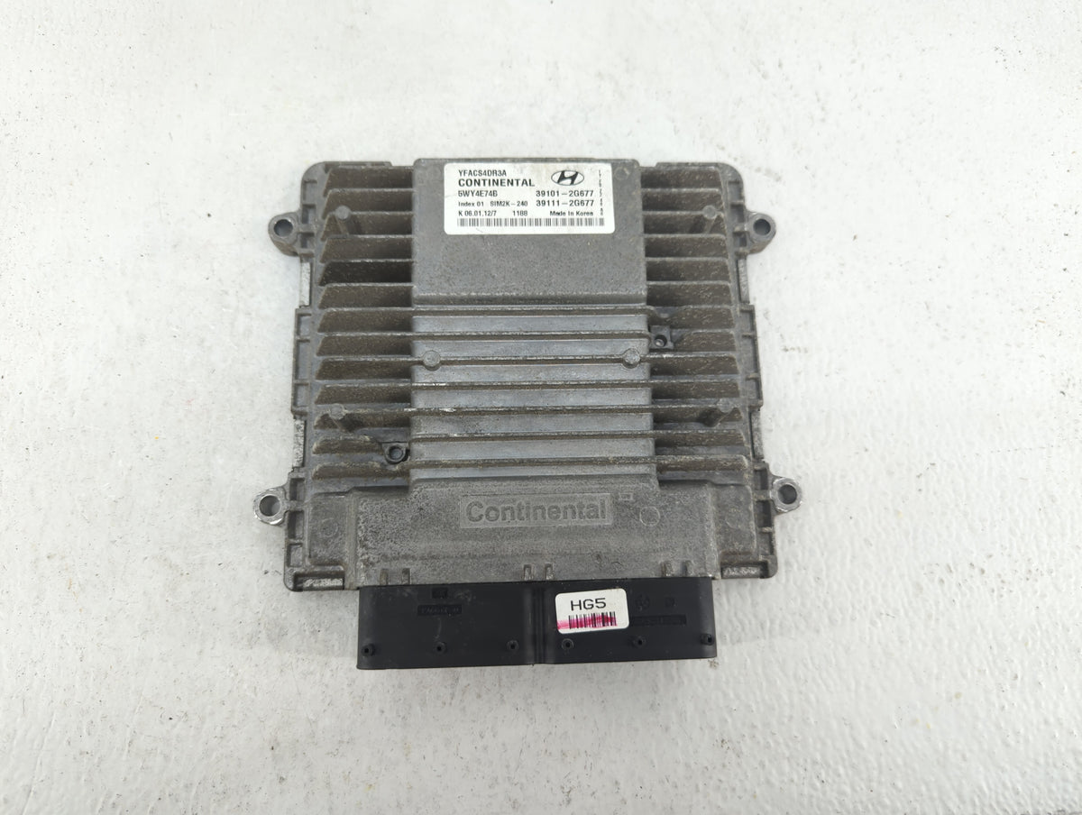 2013 Hyundai Sonata PCM Engine Control Computer ECU ECM PCU OEM P/N:39111-2G677 39101-2G677, 89661-47640 Fits Fits 2016 OEM 