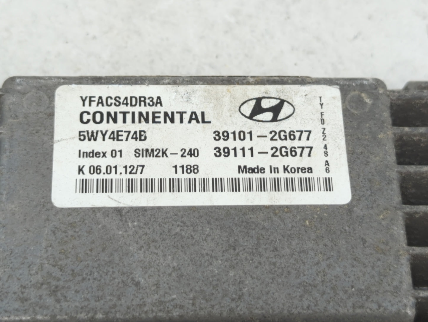 2013 Hyundai Sonata PCM Engine Control Computer ECU ECM PCU OEM P/N:39111-2G677 39101-2G677, 89661-47640 Fits OEM Used Auto 