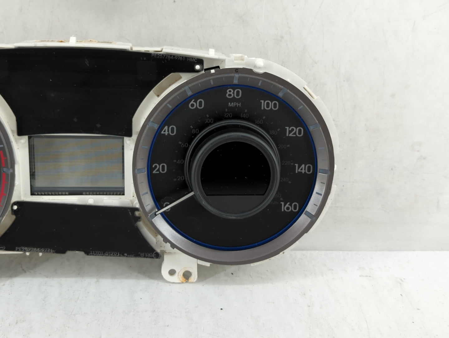 2011-2014 Hyundai Sonata Instrument Cluster Speedometer Gauges P/N:94001-3Q014 94001-3Q010 Fits Fits 2011 2012 2013 2014 OEM