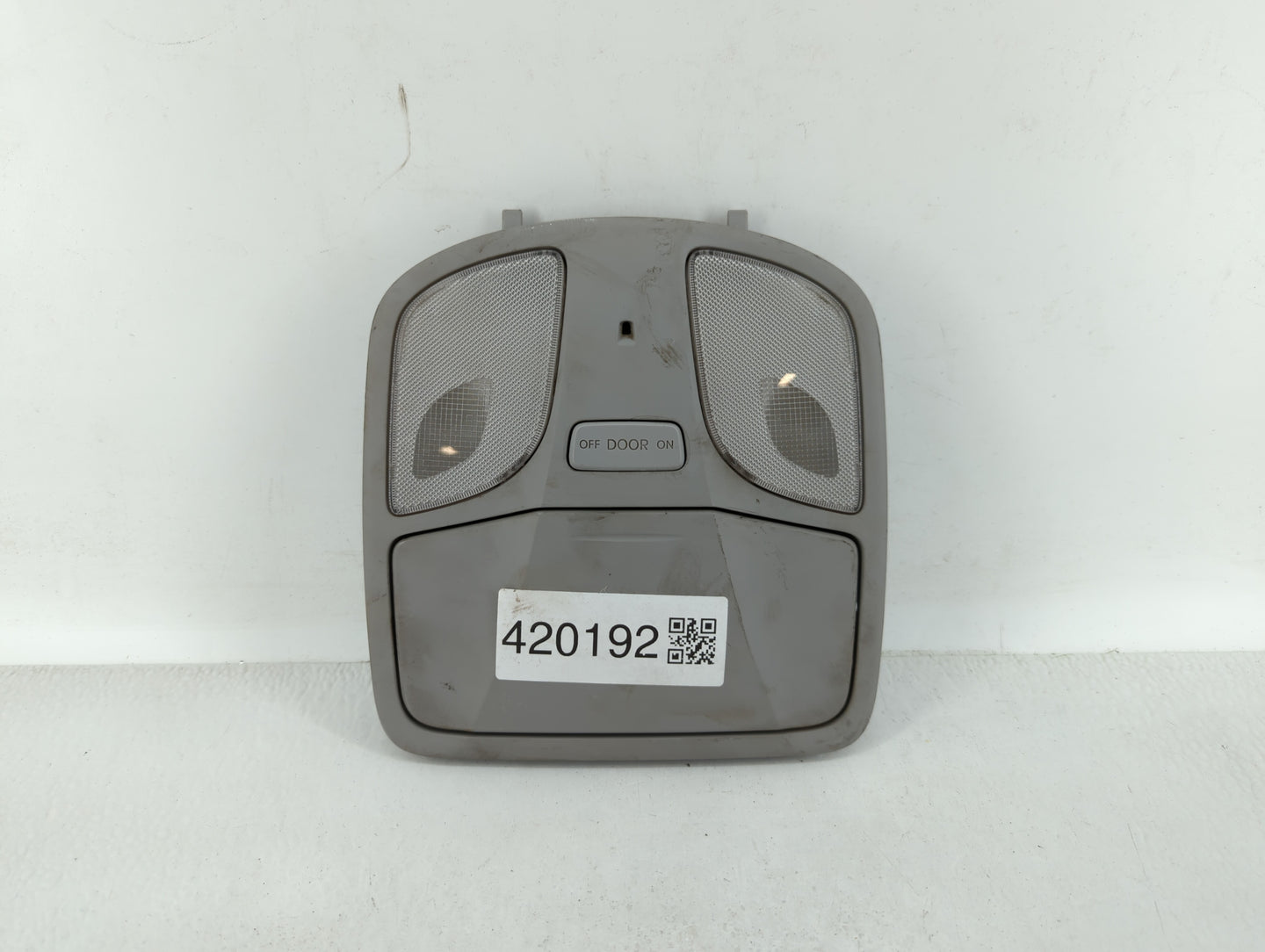 2013 Hyundai Sonata Overhead Roof Console - Oemusedautoparts1.com