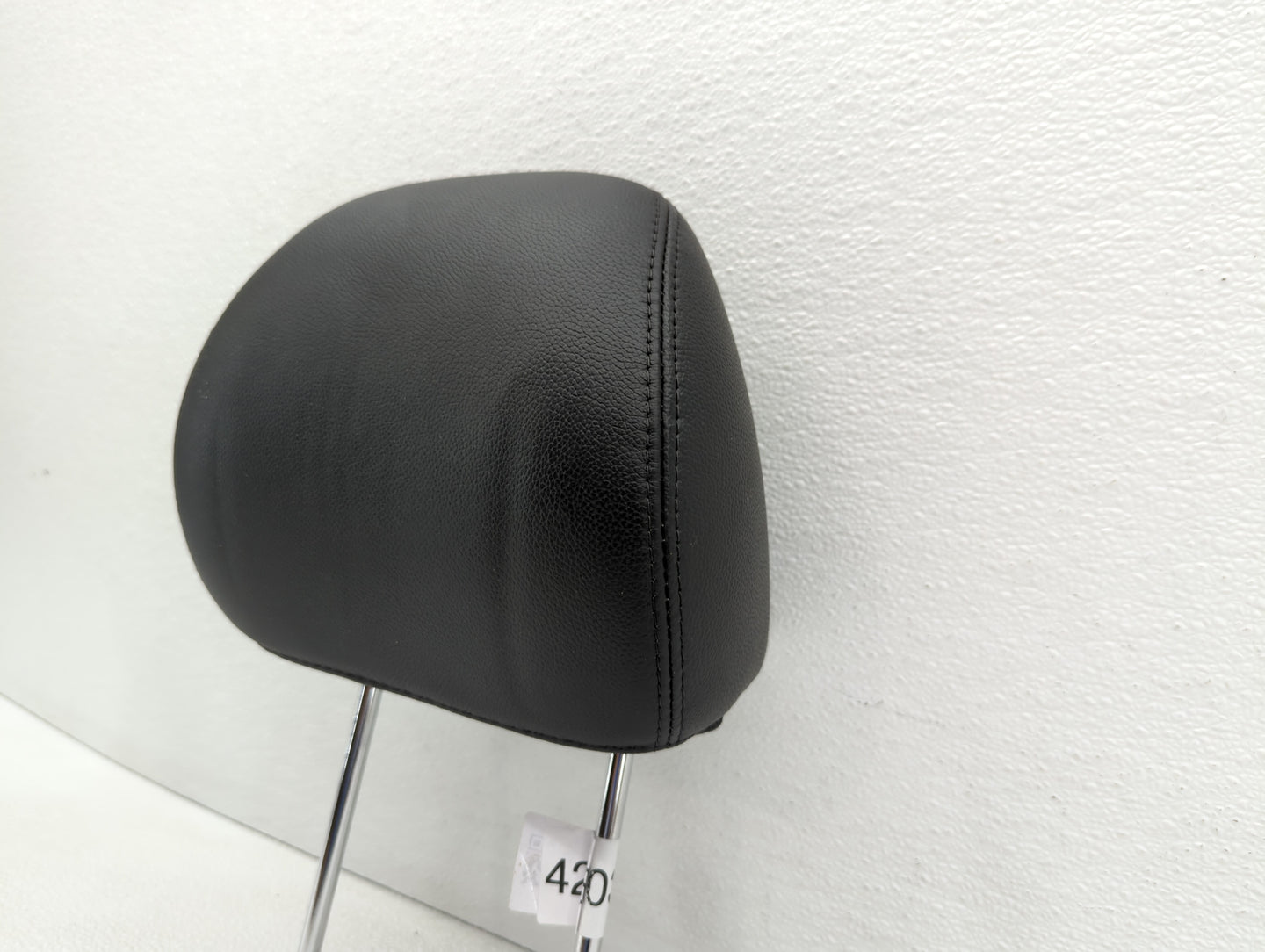 2013-2015 Hyundai Sonata Headrest Head Rest Front Driver Passenger Seat - Oemusedautoparts1.com