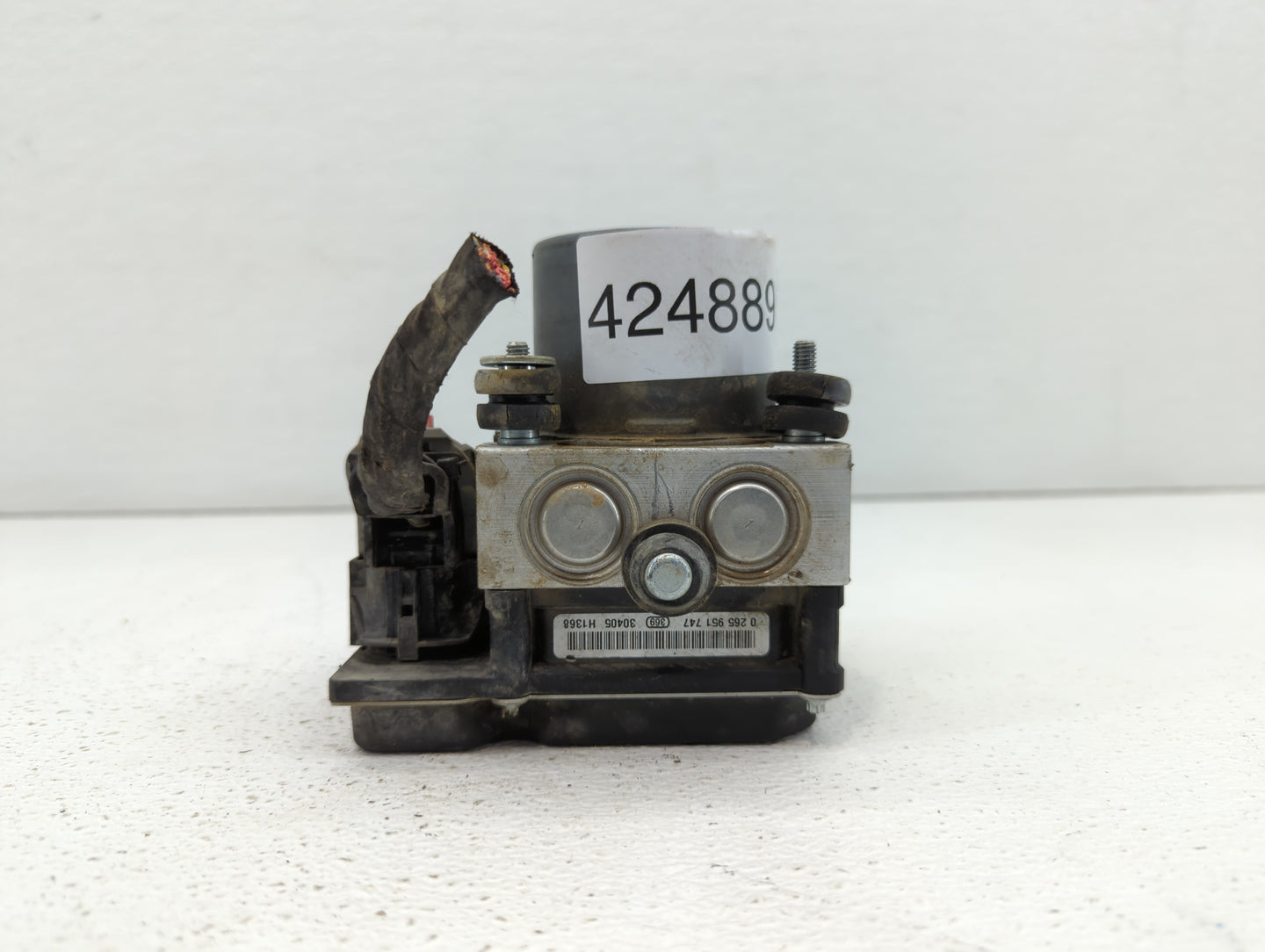 2011-2013 Hyundai Sonata ABS Pump Control Module Replacement P/N:58920-3Q500 58920-3S400, 58920-30500 Fits Fits 2011 2012 20
