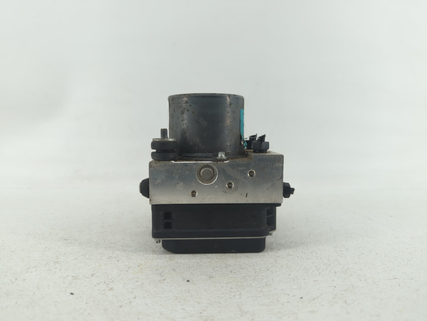 2011-2013 Hyundai Sonata ABS Pump Control Module Replacement P/N:58920-3Q400 58920-3Q500 Fits Fits 2011 2012 2013 OEM Used A