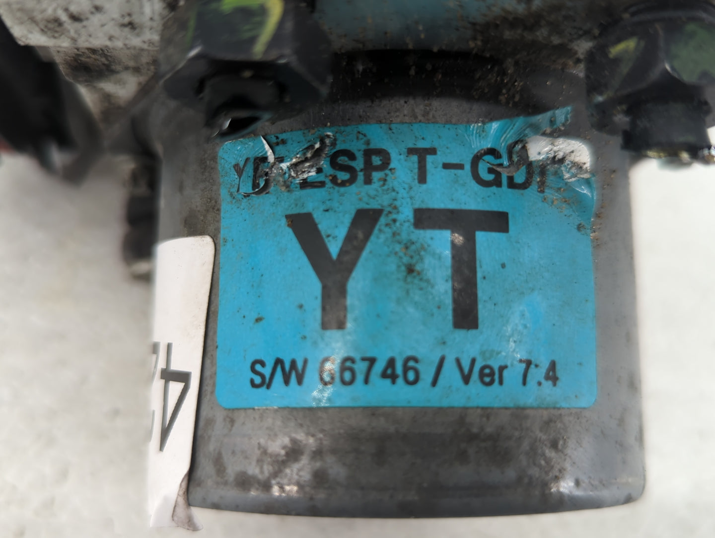 2011-2013 Hyundai Sonata ABS Pump Control Module Replacement P/N:58920-3Q400 58920-3Q500 Fits Fits 2011 2012 2013 OEM Used A