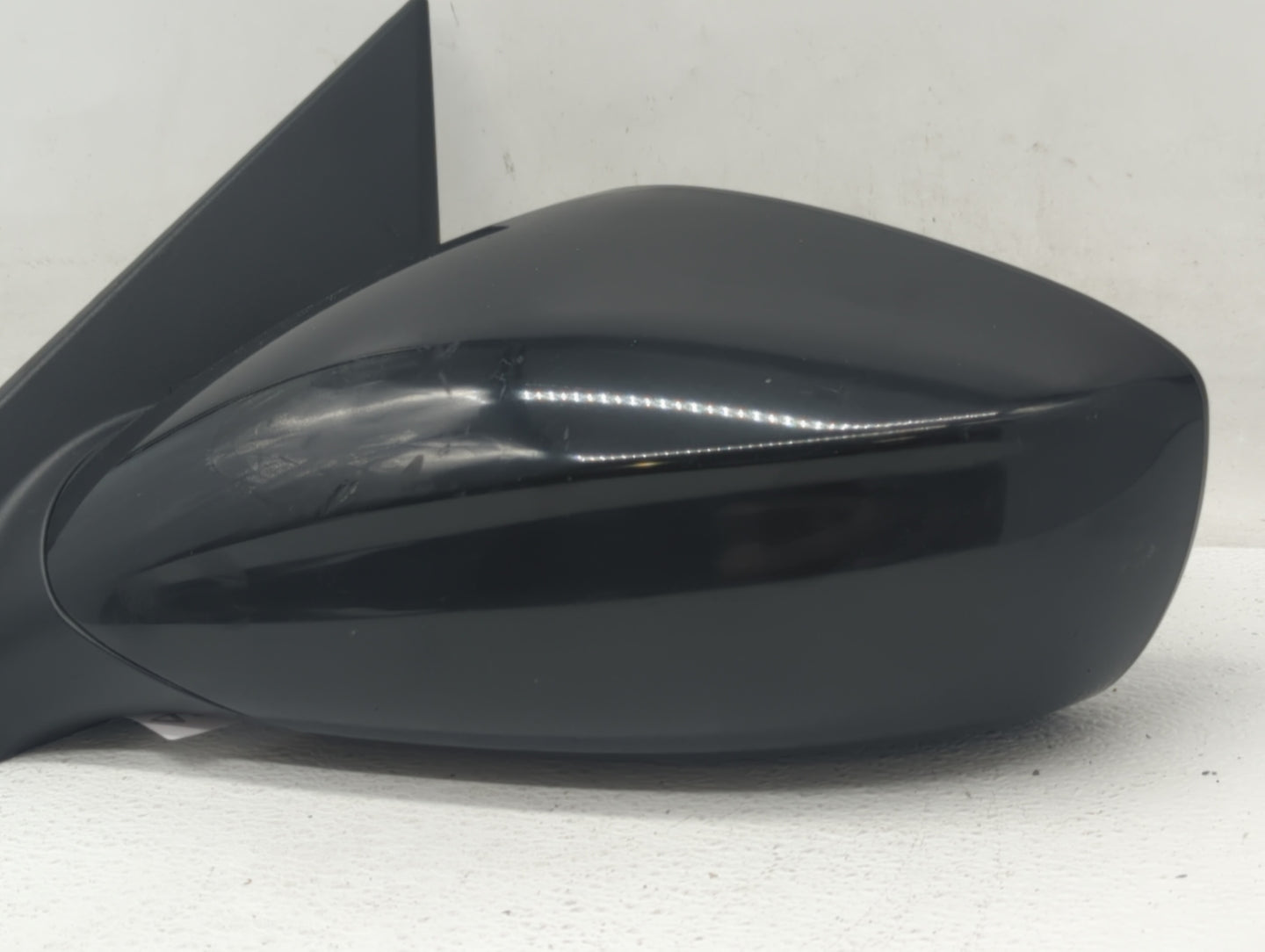 2011-2014 Hyundai Sonata Driver Side View Mirror - Left Door Mirror OEM Used - Oemusedautoparts1.com