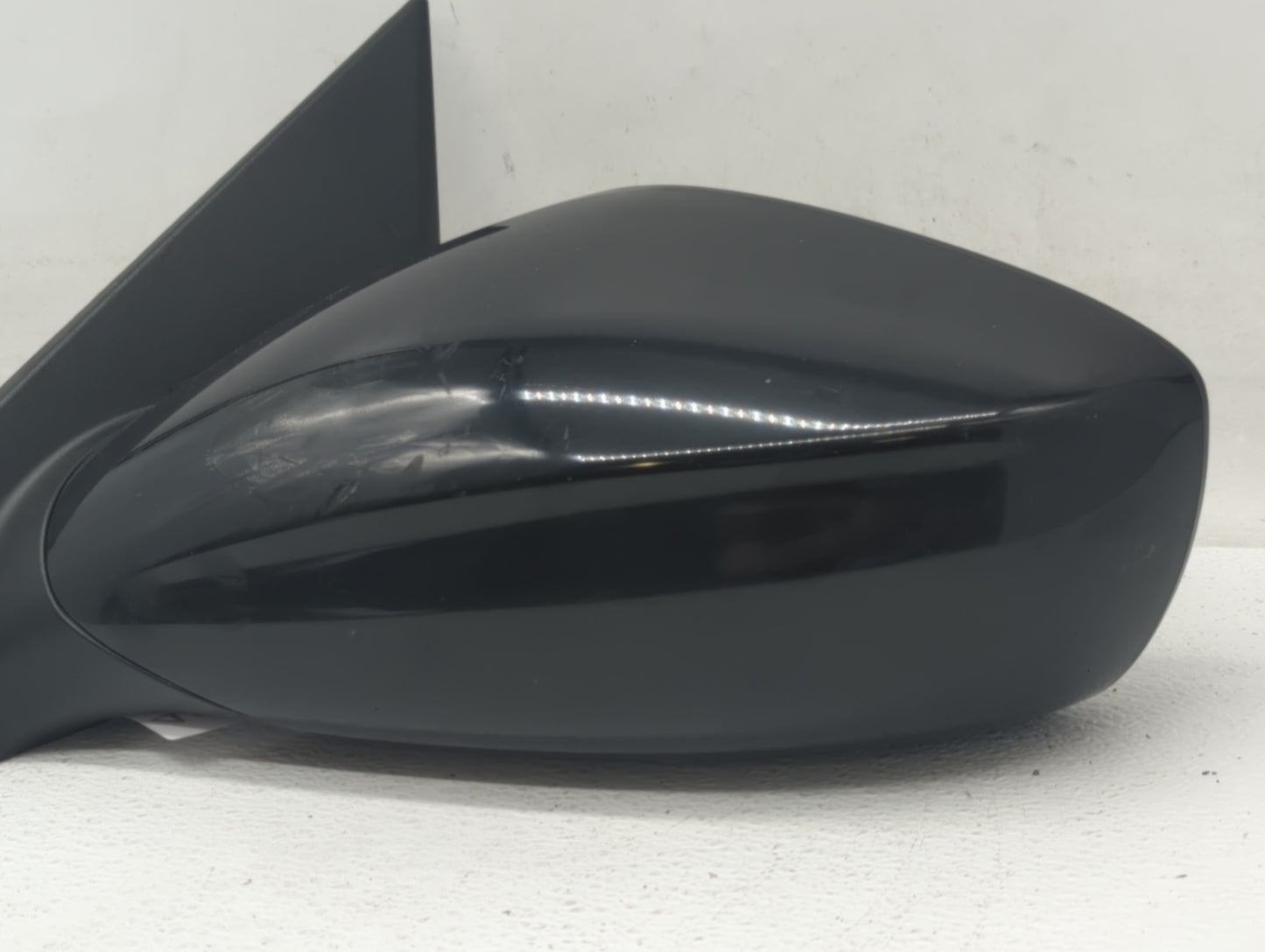 2011-2014 Hyundai Sonata Driver Side View Mirror - Left Door Mirror OEM Used - Oemusedautoparts1.com