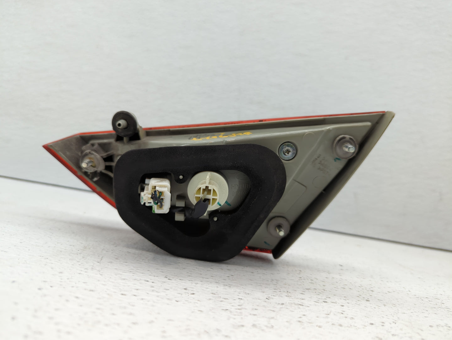 2011-2014 Hyundai Sonata Tail Light Assembly Driver Left OEM P/N:92403-3Q Fits Fits 2011 2012 2013 2014 OEM Used Auto Parts 