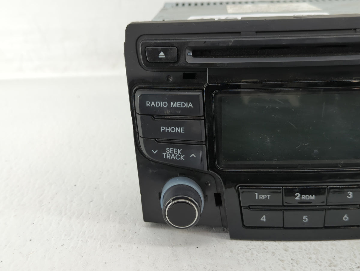 2012-2014 Hyundai Sonata Am Fm Cd Player Radio Receiver 465202 - Oemusedautoparts1.com