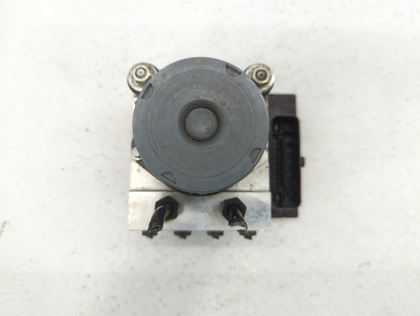 2011-2013 Hyundai Sonata ABS Pump Control Module Replacement P/N:58920-3Q400 58920-3Q500 Fits Fits 2011 2012 2013 OEM Used A