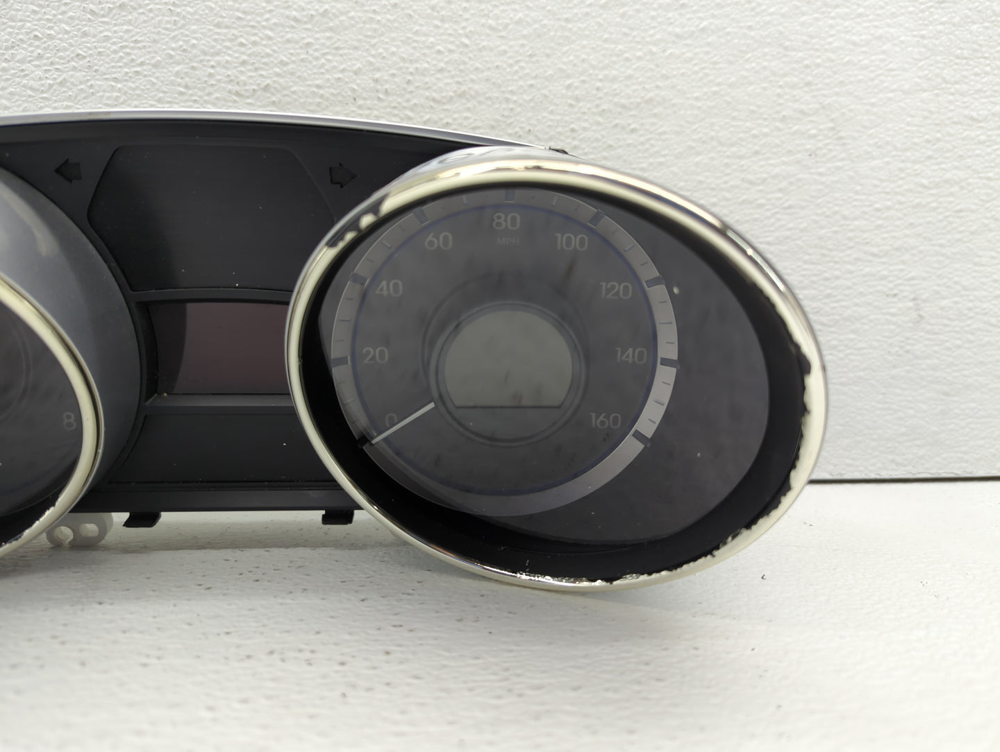 2011-2014 Hyundai Sonata Instrument Cluster Speedometer Gauges P/N:94001-3Q014 94001-3Q010 Fits Fits 2011 2012 2013 2014 OEM