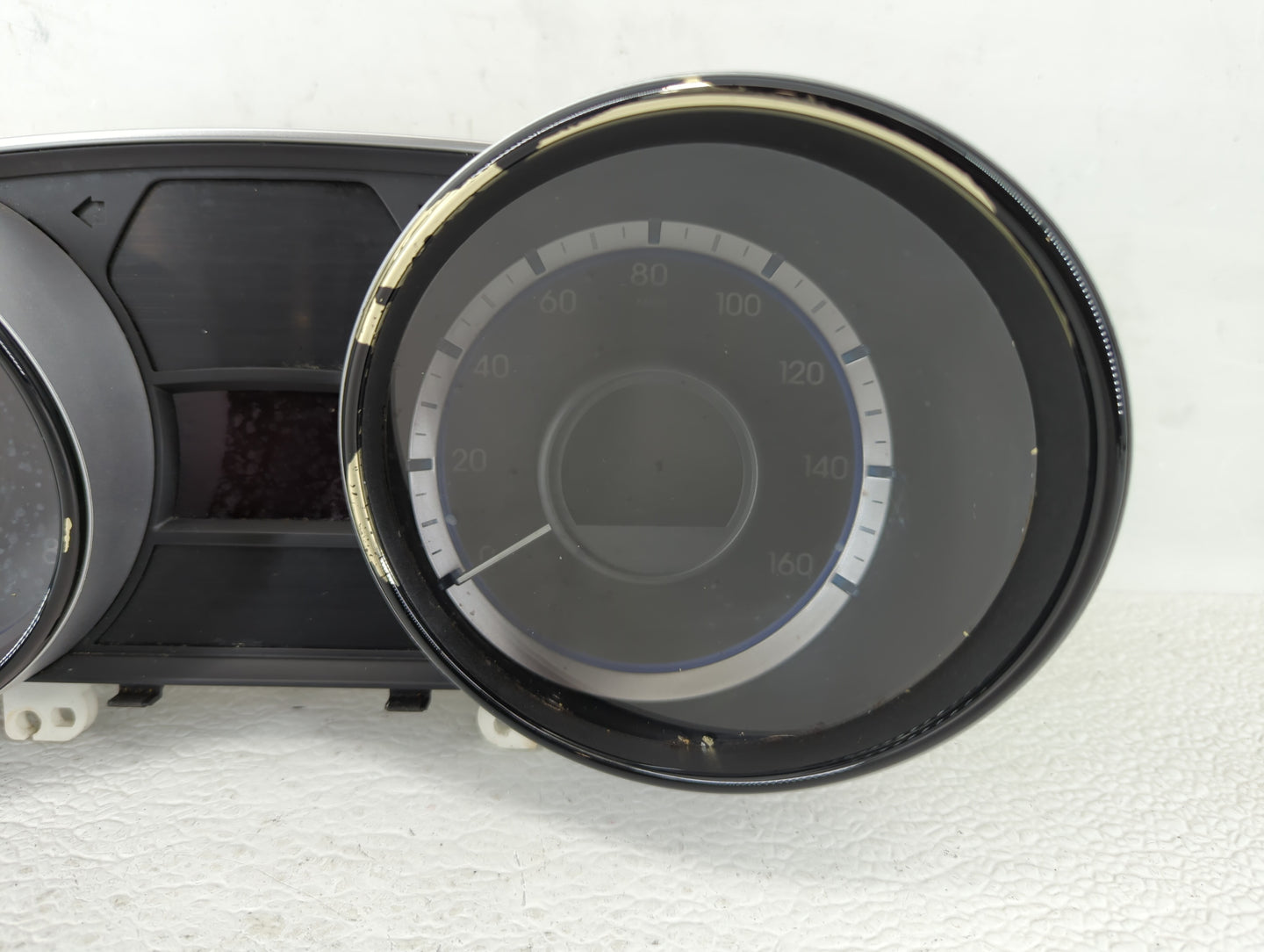 2011-2014 Hyundai Sonata Instrument Cluster Speedometer Gauges P/N:94001-3Q014 94001-3Q010 Fits Fits 2011 2012 2013 2014 OEM