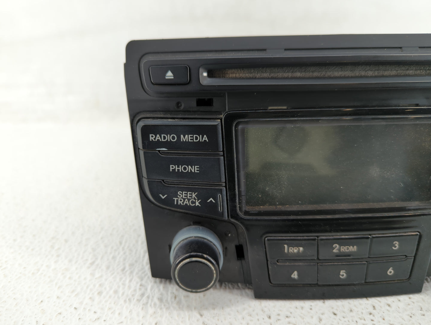 2013-2014 Hyundai Sonata Am Fm Cd Player Radio Receiver - Oemusedautoparts1.com