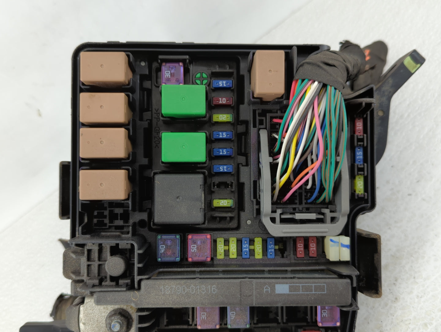 2011-2014 Hyundai Sonata Fusebox Fuse Box Panel Relay Module P/N:91200-3Q101 91750-3Q070 Fits Fits 2011 2012 2013 2014 OEM U