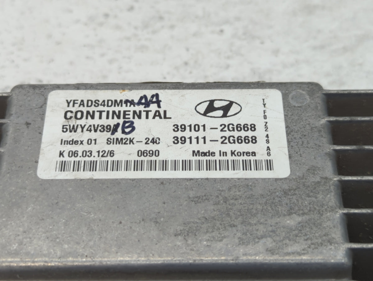 2011-2014 Hyundai Sonata PCM Engine Control Computer ECU ECM PCU OEM P/N:39111-2G668 39101-2G668 Fits 2011 2012 2013 2014 OE