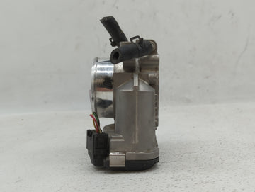 2011-2015 Hyundai Sonata Throttle Body P/N:35100-2G700 35100-2G800 Fits Fits 2011 2012 2013 2014 2015 2016 OEM Used Auto Parts