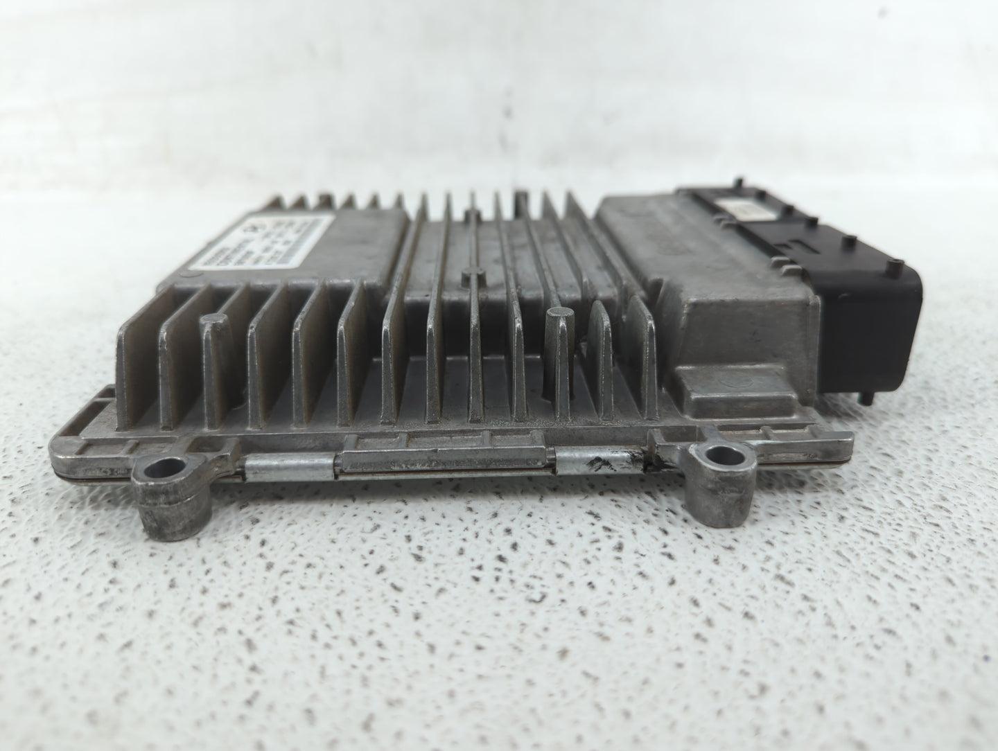 2011-2014 Hyundai Sonata PCM Engine Control Computer ECU ECM PCU OEM P/N:39111-2G668 39101-2G668 Fits Fits 2011 2012 2013 20
