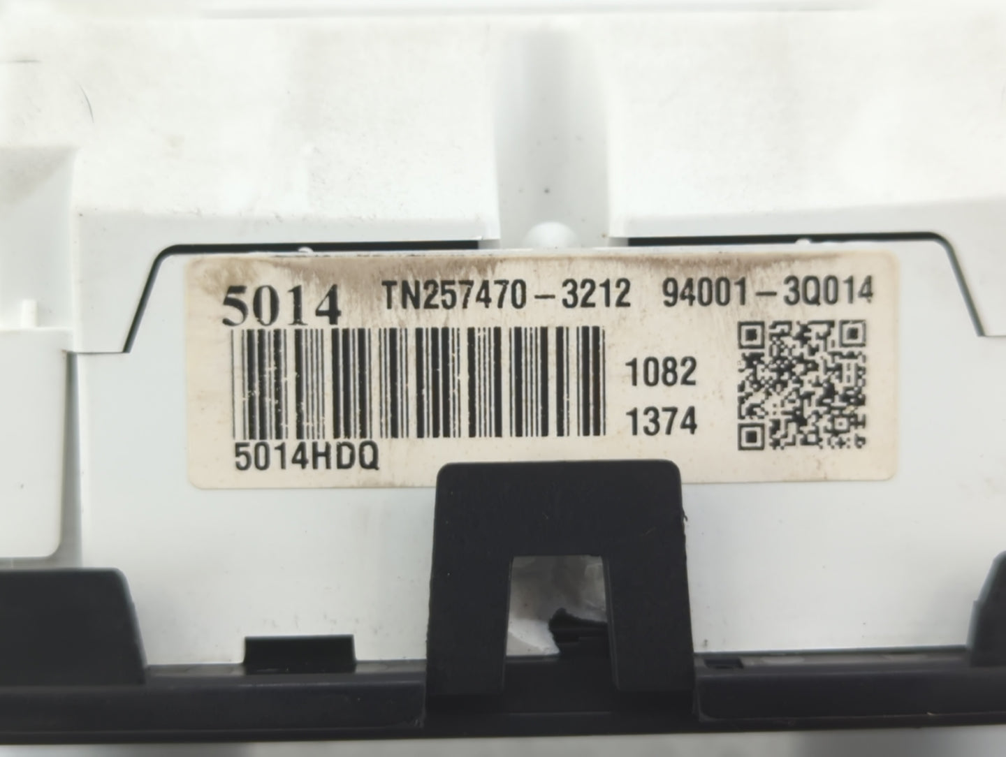 2011-2014 Hyundai Sonata Instrument Cluster Speedometer Gauges P/N:94001-3Q014 94001-3Q010 Fits Fits 2011 2012 2013 2014 OEM