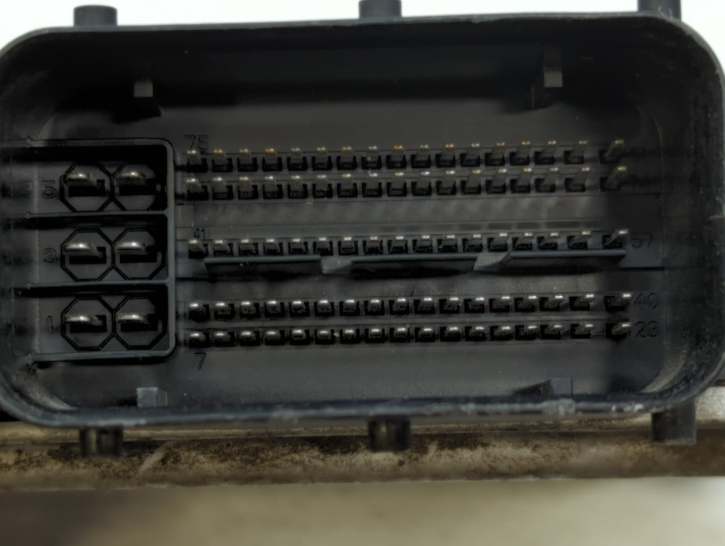 2011-2014 Hyundai Sonata PCM Engine Control Computer ECU ECM PCU OEM P/N:39111-2G668 39101-2G668 Fits Fits 2011 2012 2013 20