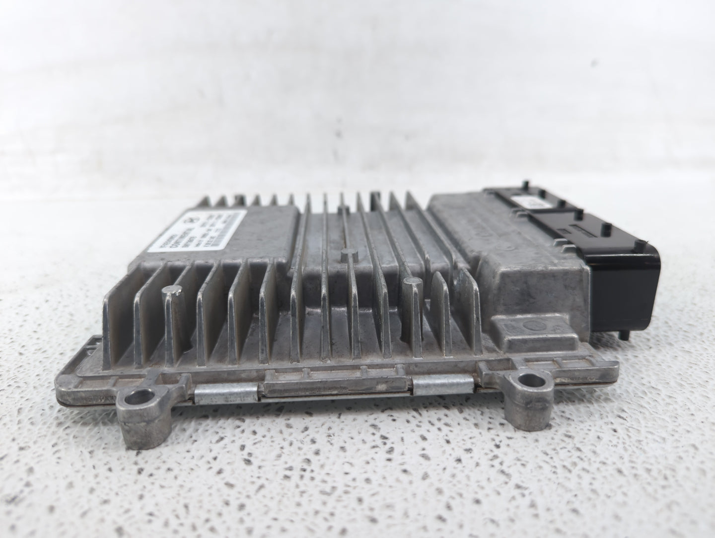 2011-2014 Hyundai Sonata PCM Engine Control Computer ECU ECM PCU OEM P/N:39111-2G669 39101-2G669 Fits Fits 2011 2012 2013 20