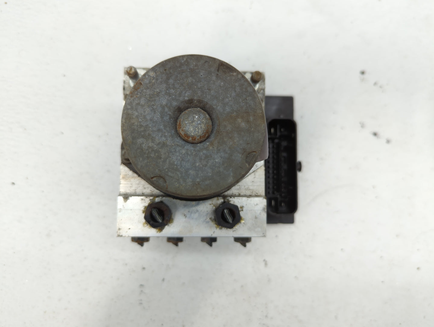 2011-2013 Hyundai Sonata ABS Pump Control Module Replacement P/N:58920-3Q400 58920-3Q500 Fits Fits 2011 2012 2013 OEM Used A