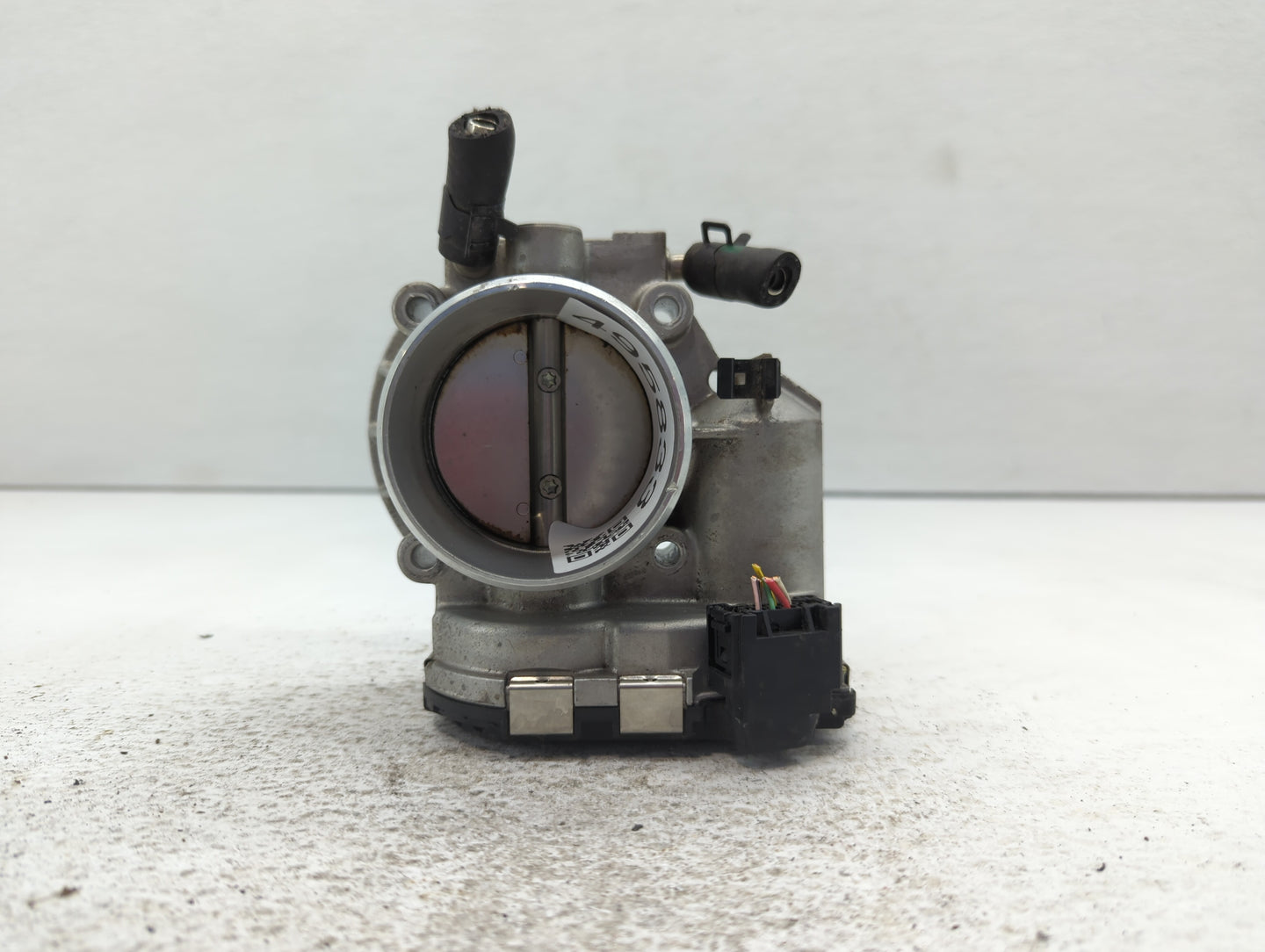 2011-2015 Hyundai Sonata Throttle Body P/N:35100-2G700 35100-2G800 Fits Fits 2011 2012 2013 2014 2015 2016 OEM Used Auto Par