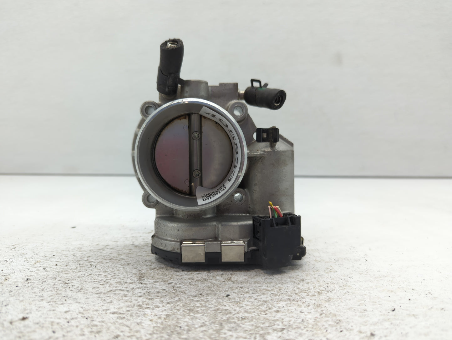 2011-2015 Hyundai Sonata Throttle Body P/N:35100-2G700 35100-2G800 Fits Fits 2011 2012 2013 2014 2015 2016 OEM Used Auto Par