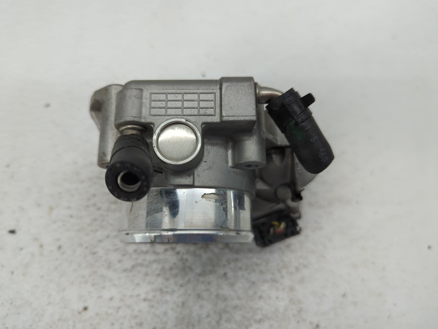 2011-2015 Hyundai Sonata Throttle Body P/N:35100-2G700 35100-2G800 Fits Fits 2011 2012 2013 2014 2015 2016 OEM Used Auto Par