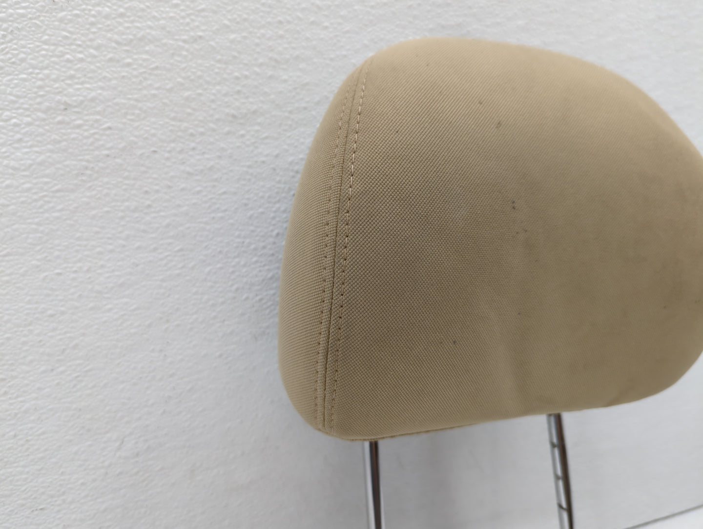 2013-2014 Hyundai Sonata Headrest Head Rest Front Driver Passenger Seat - Oemusedautoparts1.com