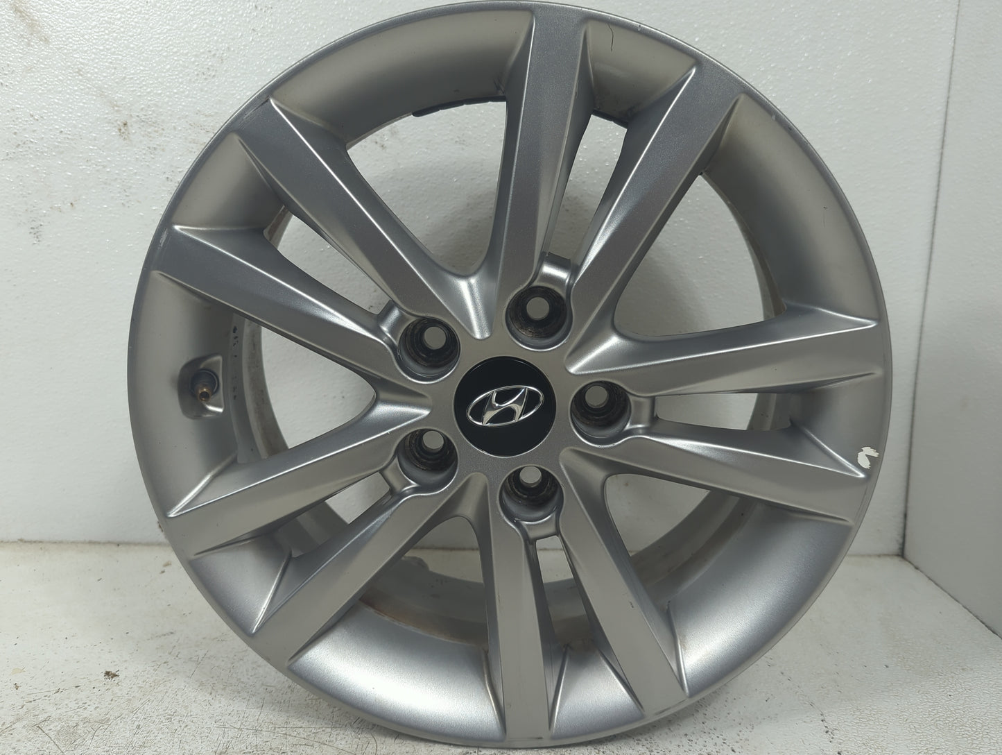 2013 Hyundai Sonata Oem Wheel Rim - Oemusedautoparts1.com