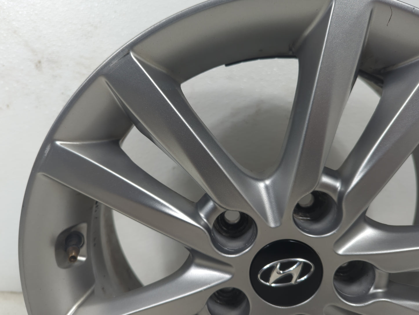 2013 Hyundai Sonata Oem Wheel Rim - Oemusedautoparts1.com