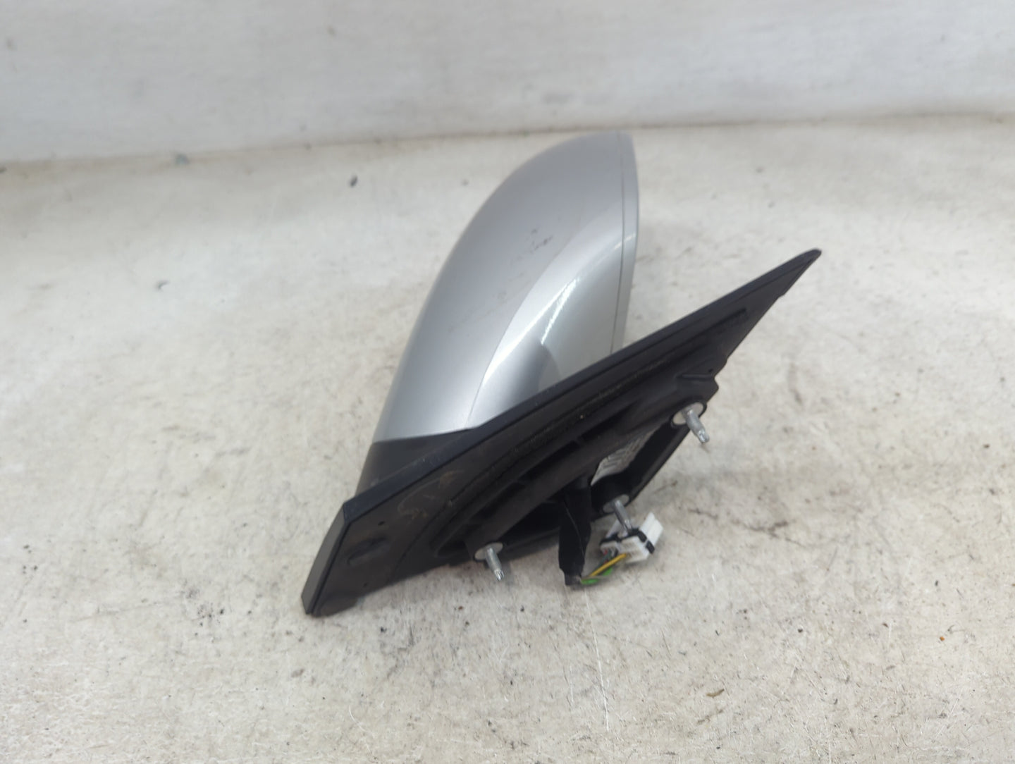 2011-2014 Hyundai Sonata Passenger Side View Mirror - Right Door Mirror OEM Used - Oemusedautoparts1.com