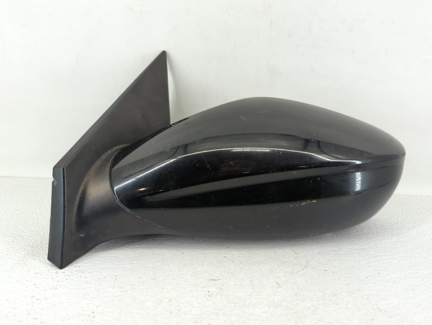 2011-2014 Hyundai Sonata Driver Side View Mirror - Left Door Mirror OEM Used - Oemusedautoparts1.com