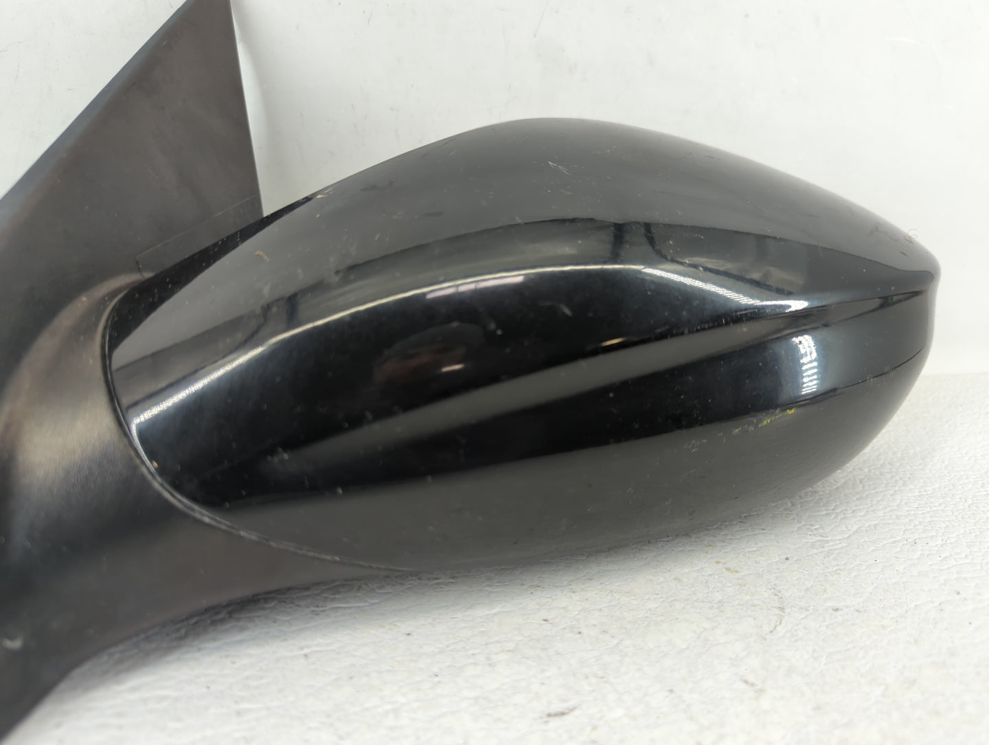 2011-2014 Hyundai Sonata Driver Side View Mirror - Left Door Mirror OEM Used - Oemusedautoparts1.com