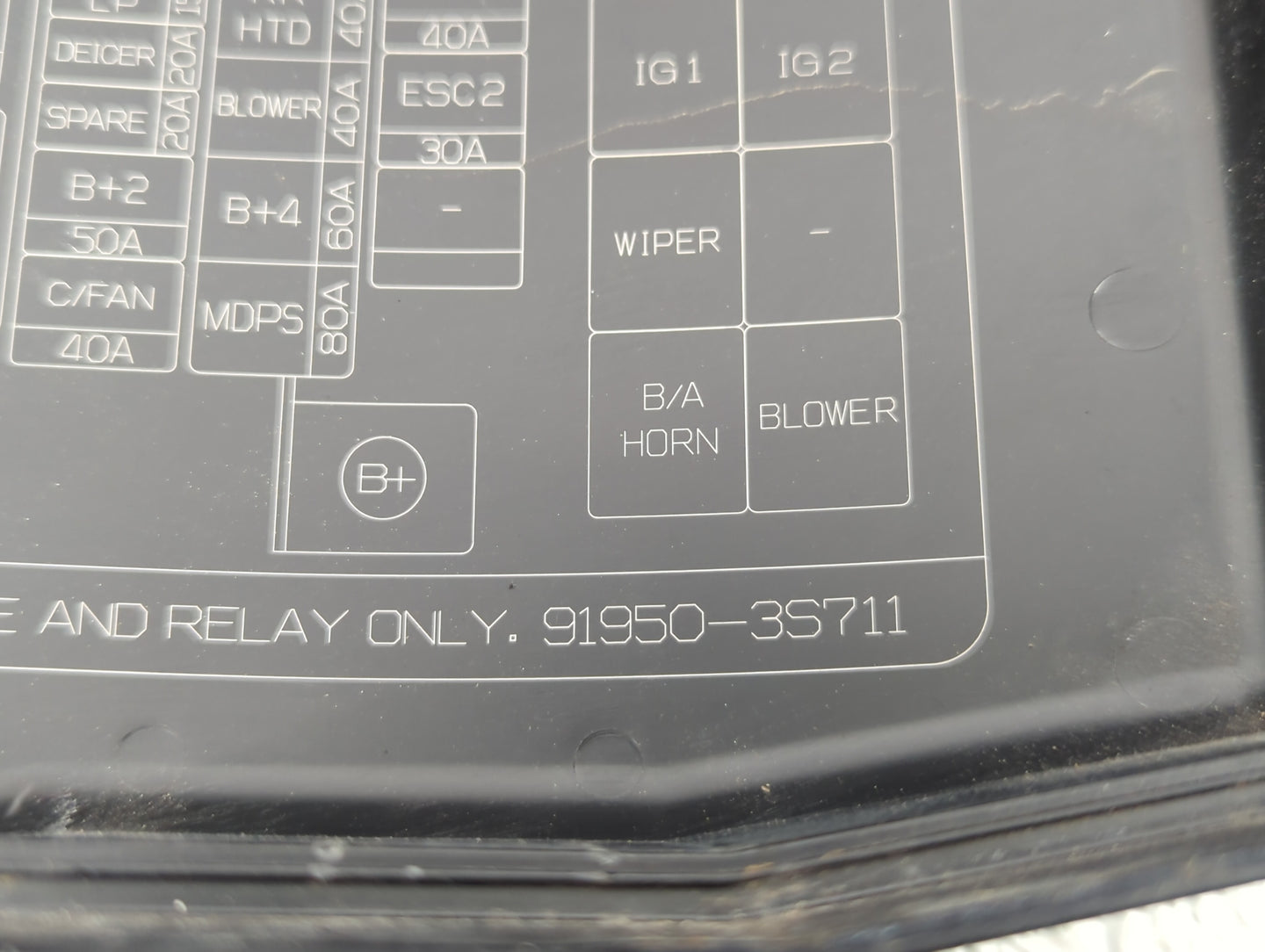 2011-2014 Hyundai Sonata Fusebox Fuse Box Panel Relay Module P/N:91950-3S711 Fits Fits 2011 2012 2013 2014 OEM Used Auto Par