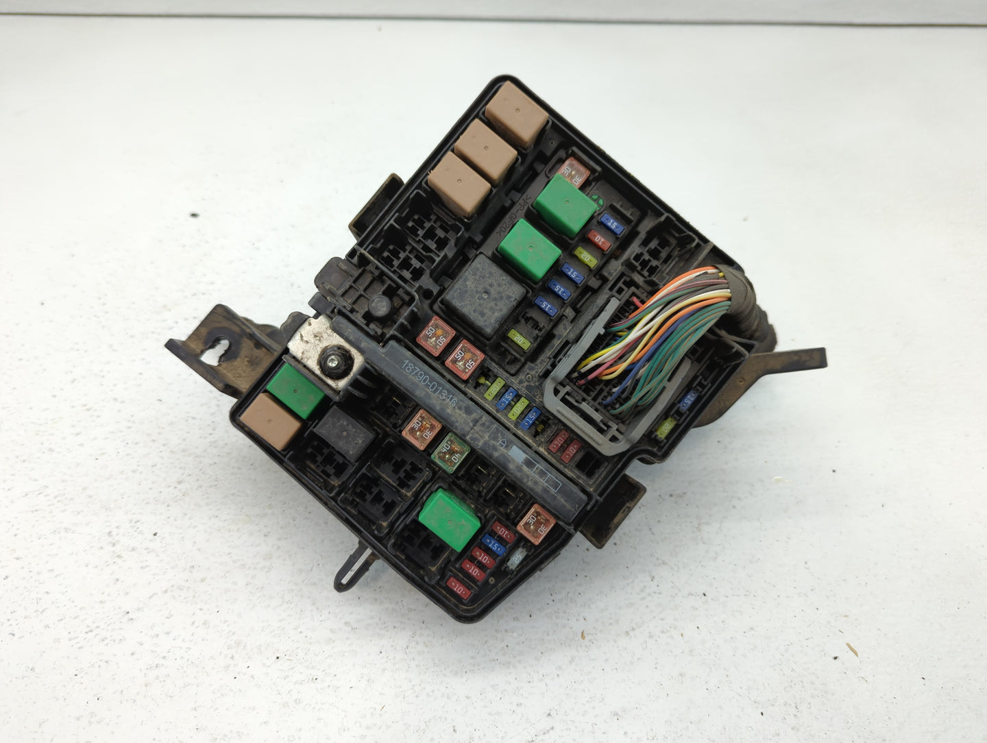 2011-2014 Hyundai Sonata Fusebox Fuse Box Panel Relay Module P/N:91950-3S712 91950-3S711 Fits Fits 2011 2012 2013 2014 OEM U